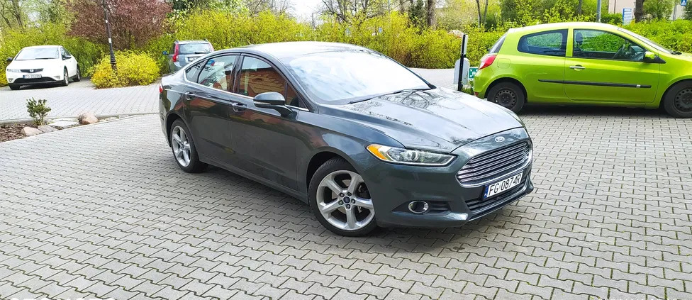 lubuskie Ford Fusion cena 51500 przebieg: 180000, rok produkcji 2015 z Jedwabne